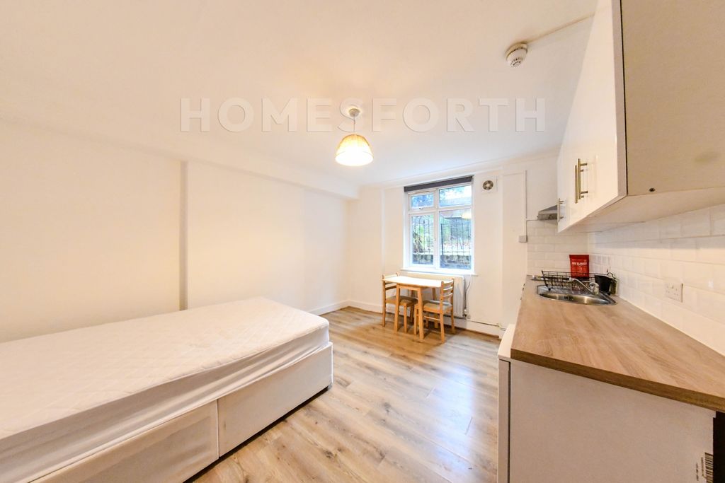 Property photo 2 of 6 Photo 1