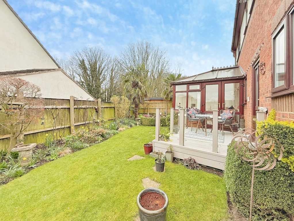 Additional image 20 of 4 bed detached house for saleRobin Chase, Pudsey LS28