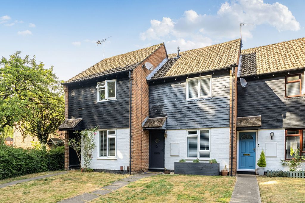 Property photo 1 of 18 External