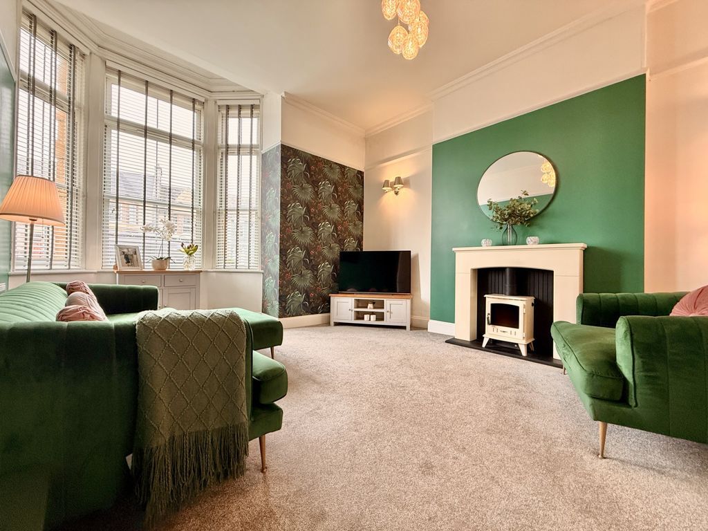 Property photo 3 of 18 Photo 19