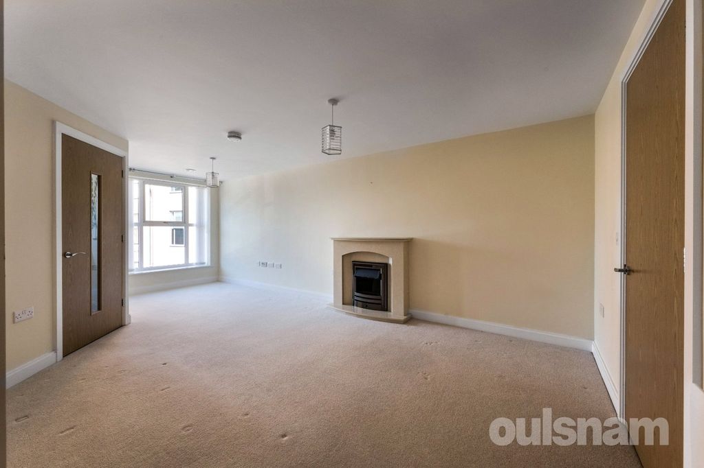 Property photo 3 of 14 Picture No. 02