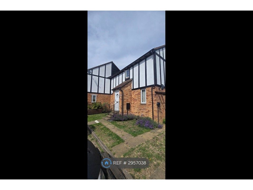 Property photo 2 of 9