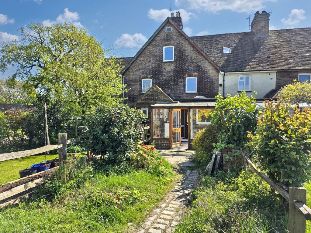 Property photo 2 of 23