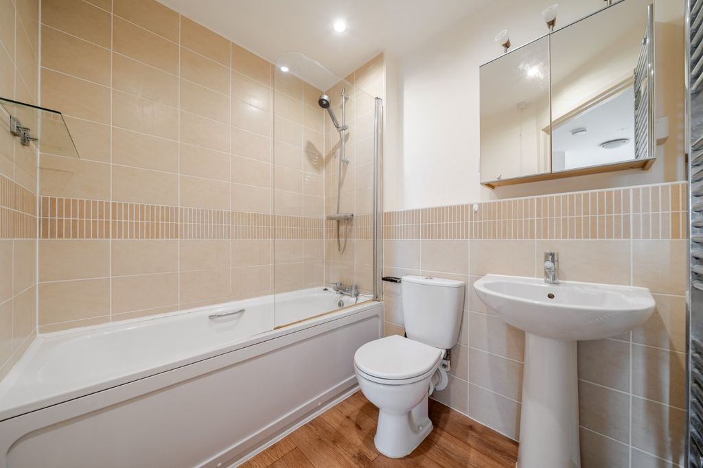 Property photo 3 of 12 Picture No. 11