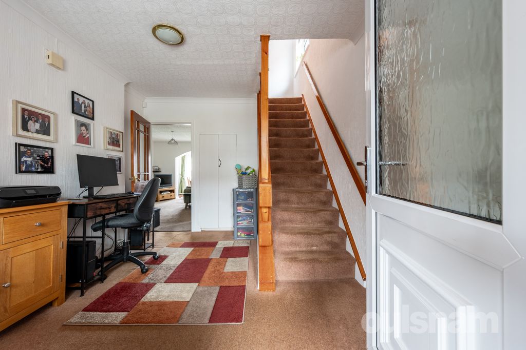 Property photo 2 of 12 Picture No. 31