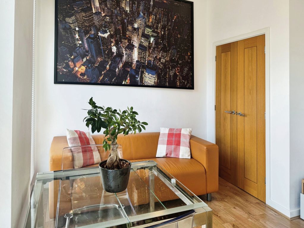 Property photo 2 of 7 3