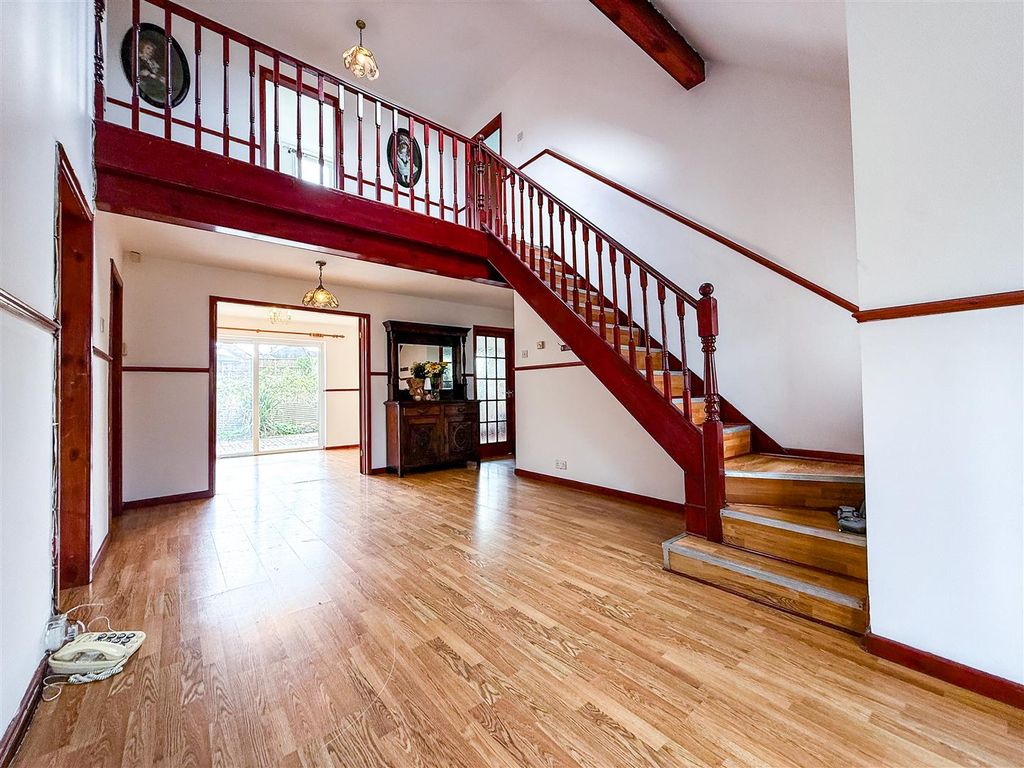 Property photo 2 of 41 20260331_132542869_Ios.Jpg