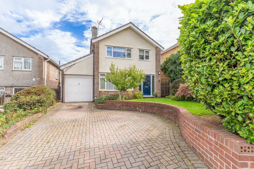 Property photo 1 of 29