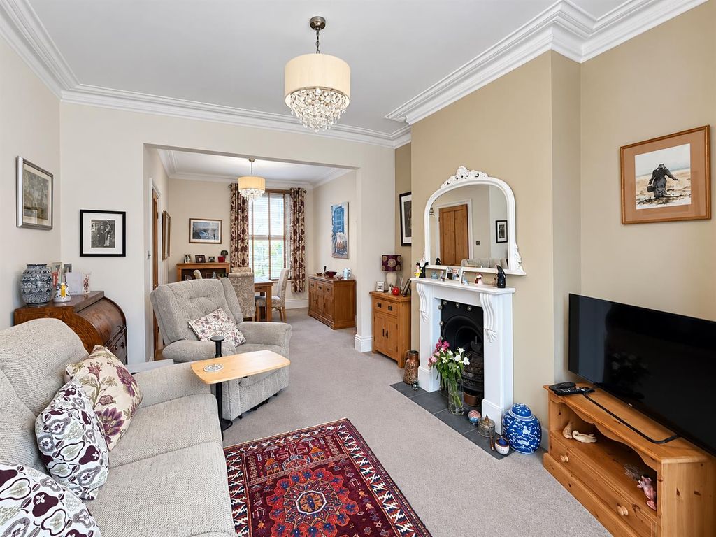 Property photo 3 of 18 C0F00443-245D-4B59-Ab50-87Cf6A76EE0E.Png