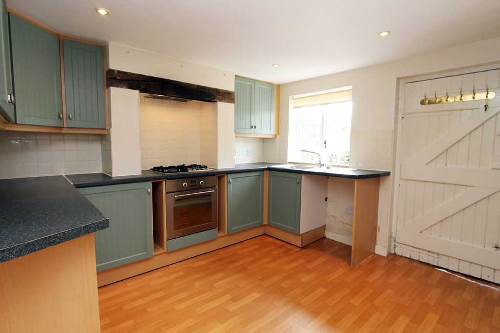 Property photo 2 of 5