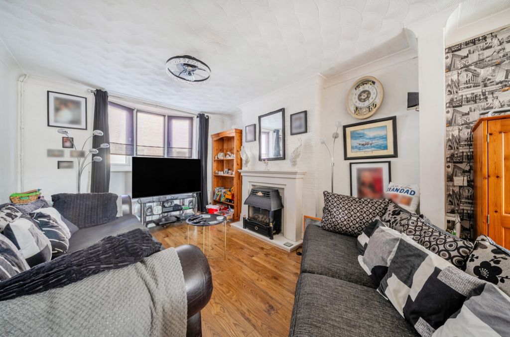 Property photo 2 of 18 1501922 (15)