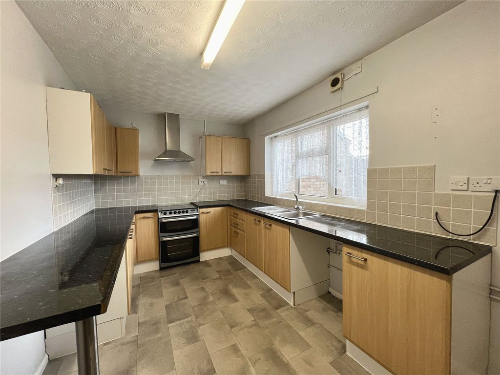 Property photo 3 of 14 Picture No. 03