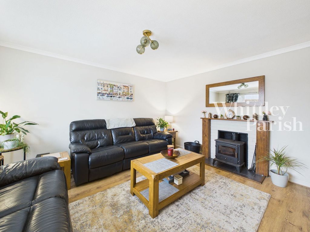 Property photo 3 of 19