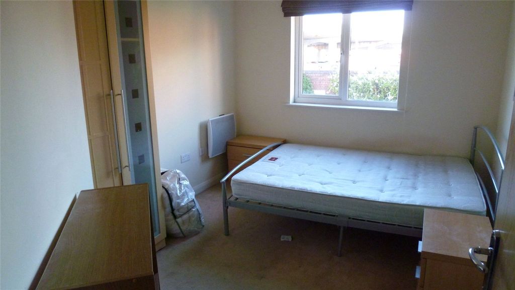 Property photo 2 of 5