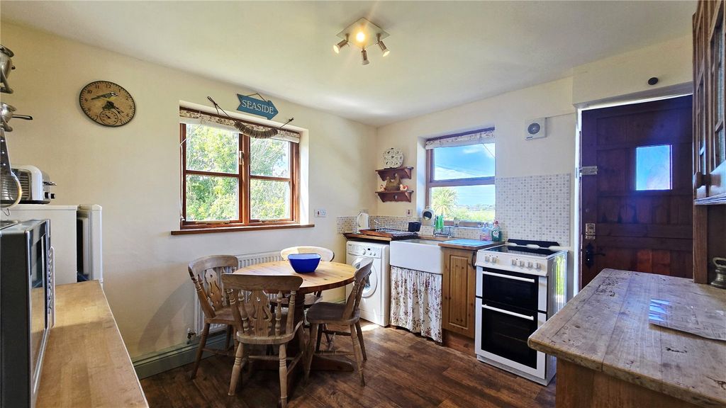 Property photo 3 of 19 Picture No. 52