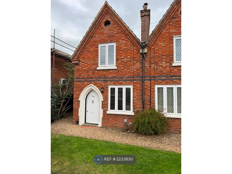 Property photo 1 of 11 Front