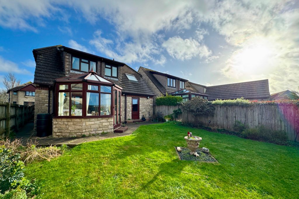 Property photo 3 of 15