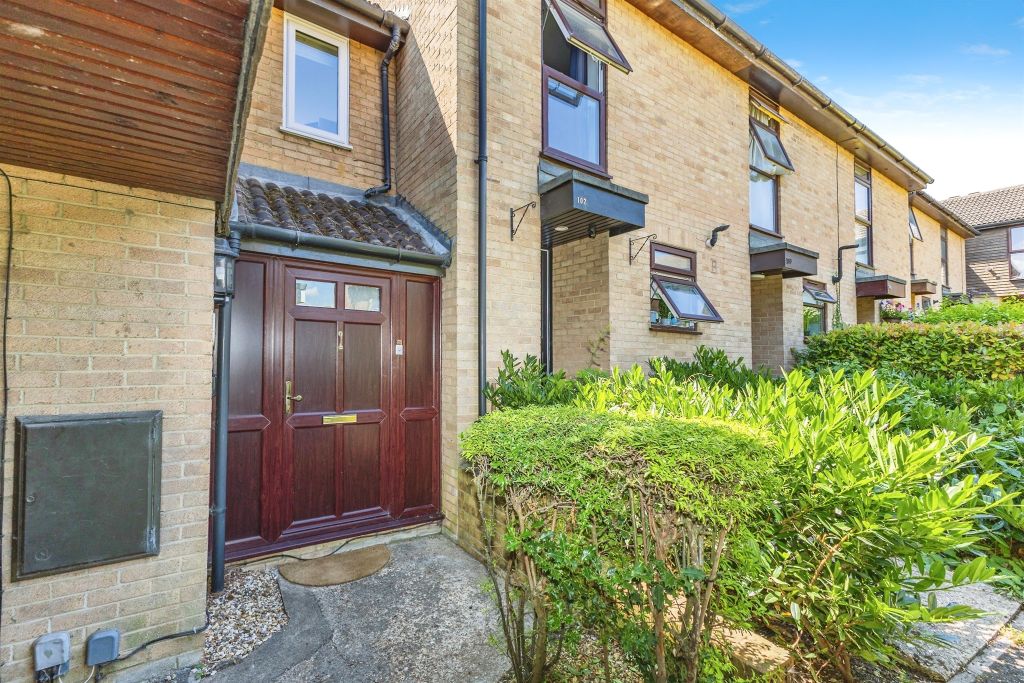 Property photo 2 of 17