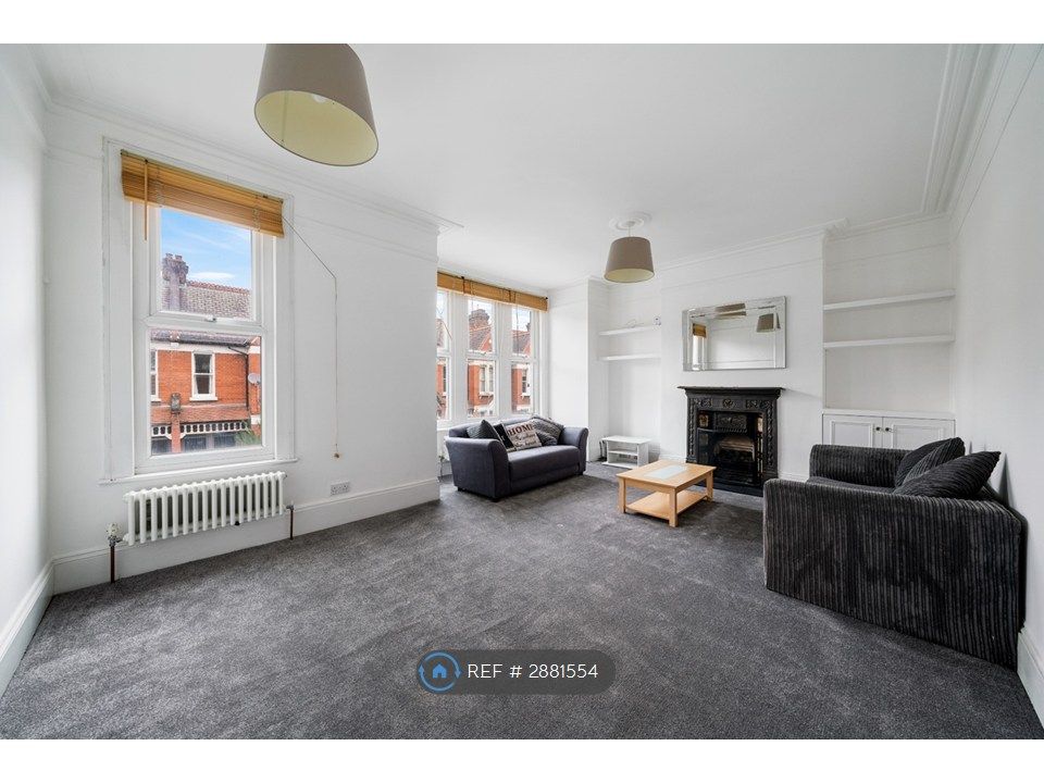 Property photo 3 of 13