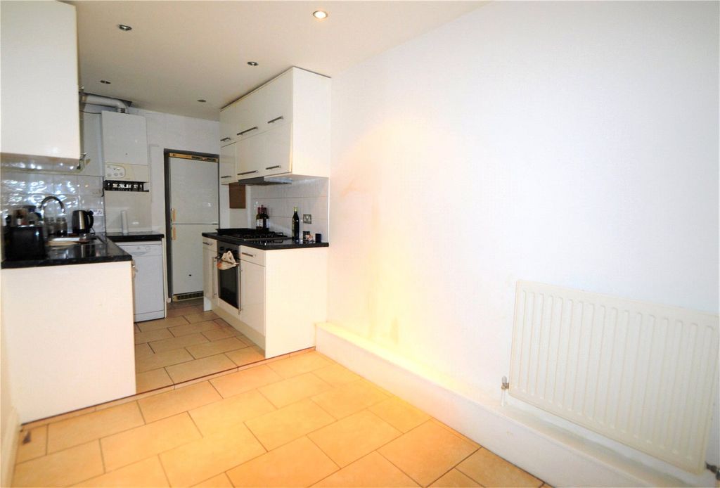 Property photo 2 of 11 Picture No. 06