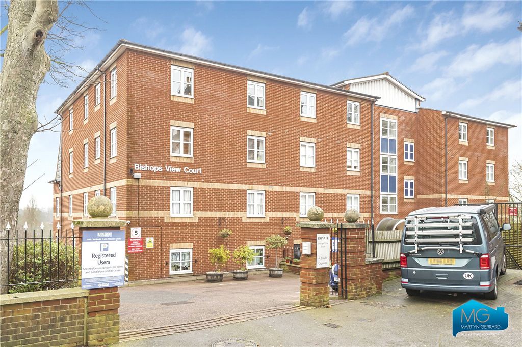 Property photo 1 of 12 Picture No. 28