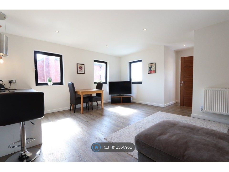 Property photo 3 of 4