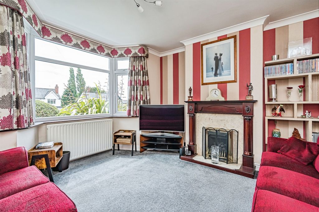 Property photo 3 of 17