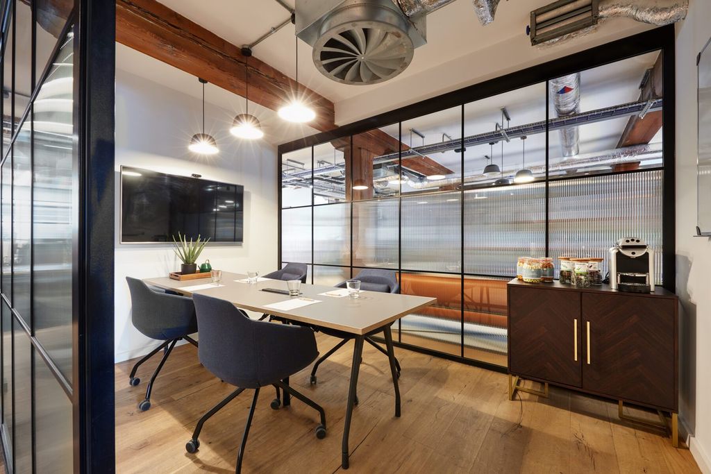 Property photo 3 of 7