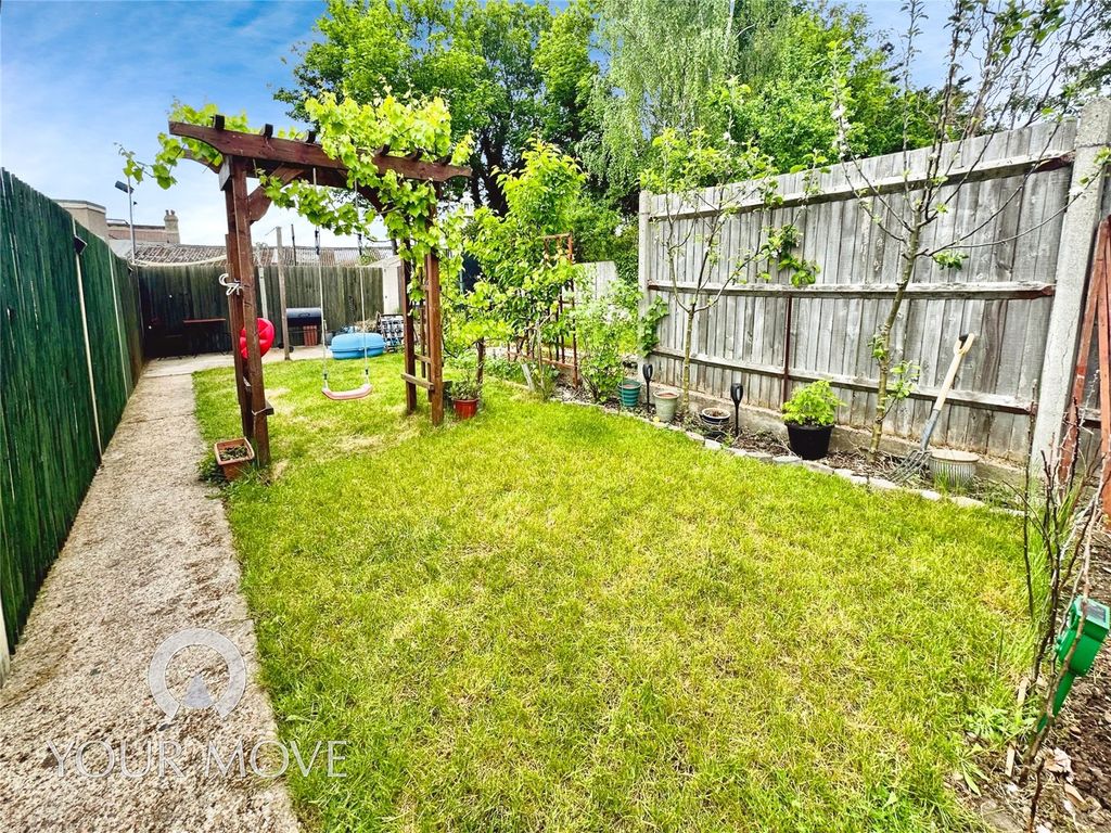 Property photo 2 of 13 #Yourmovedartford