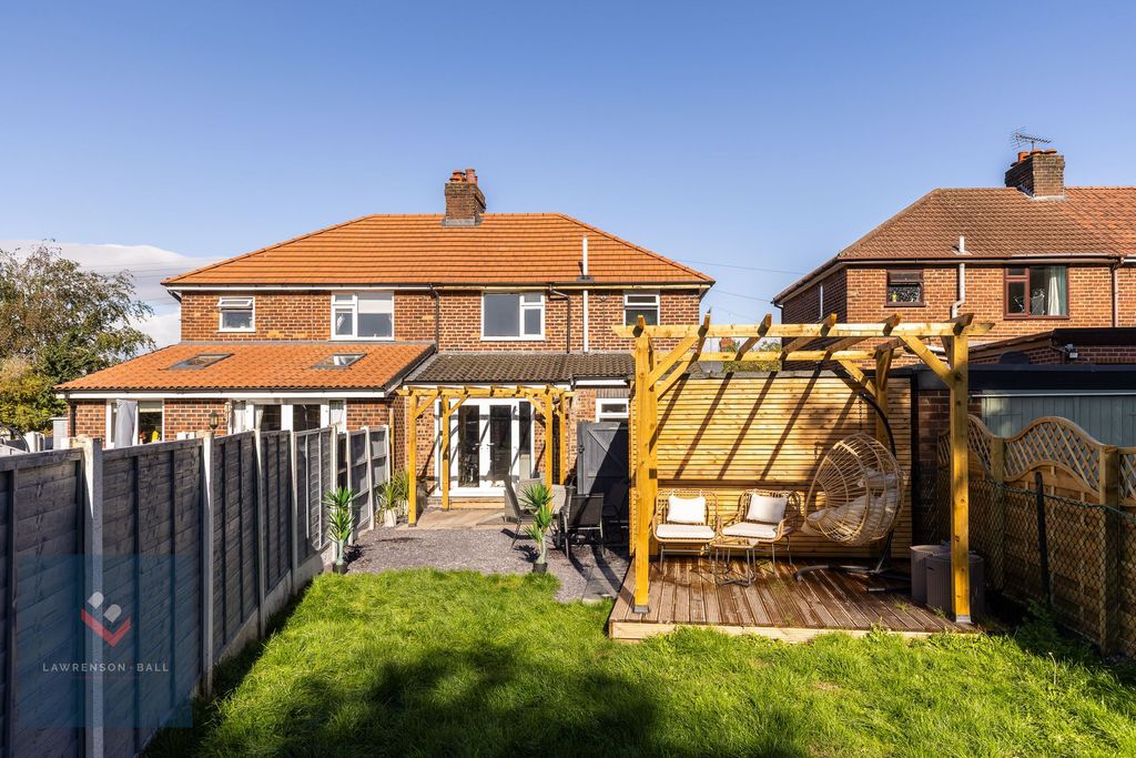 Property photo 2 of 22 Rear Garden