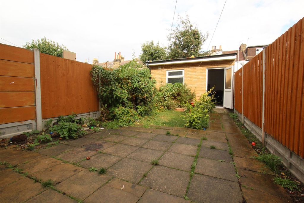 Property photo 2 of 15 Img_1602.Jpg