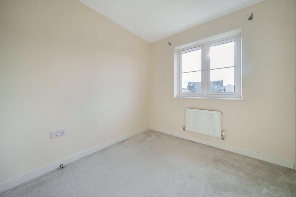 Property photo 2 of 20 Bedroom