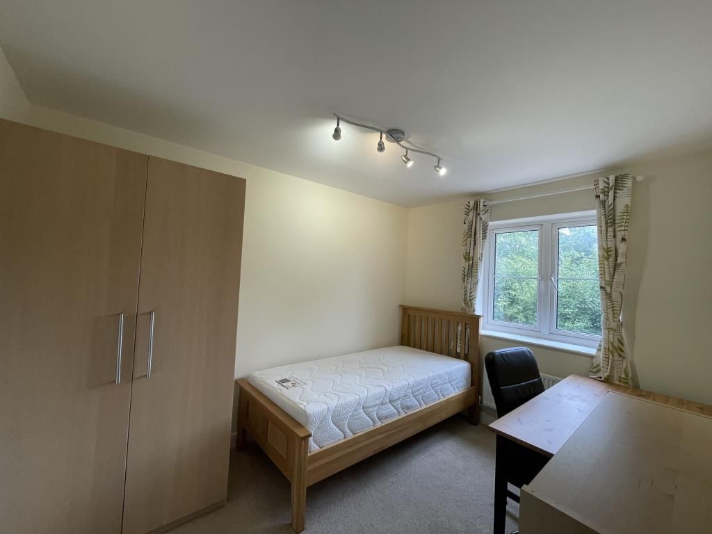Property photo 2 of 14 Bedroom 3