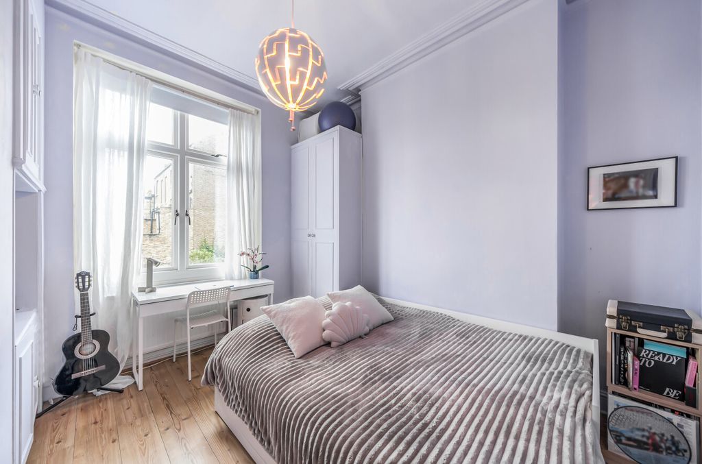 Property photo 3 of 11 1394433-1-694A7Ad...