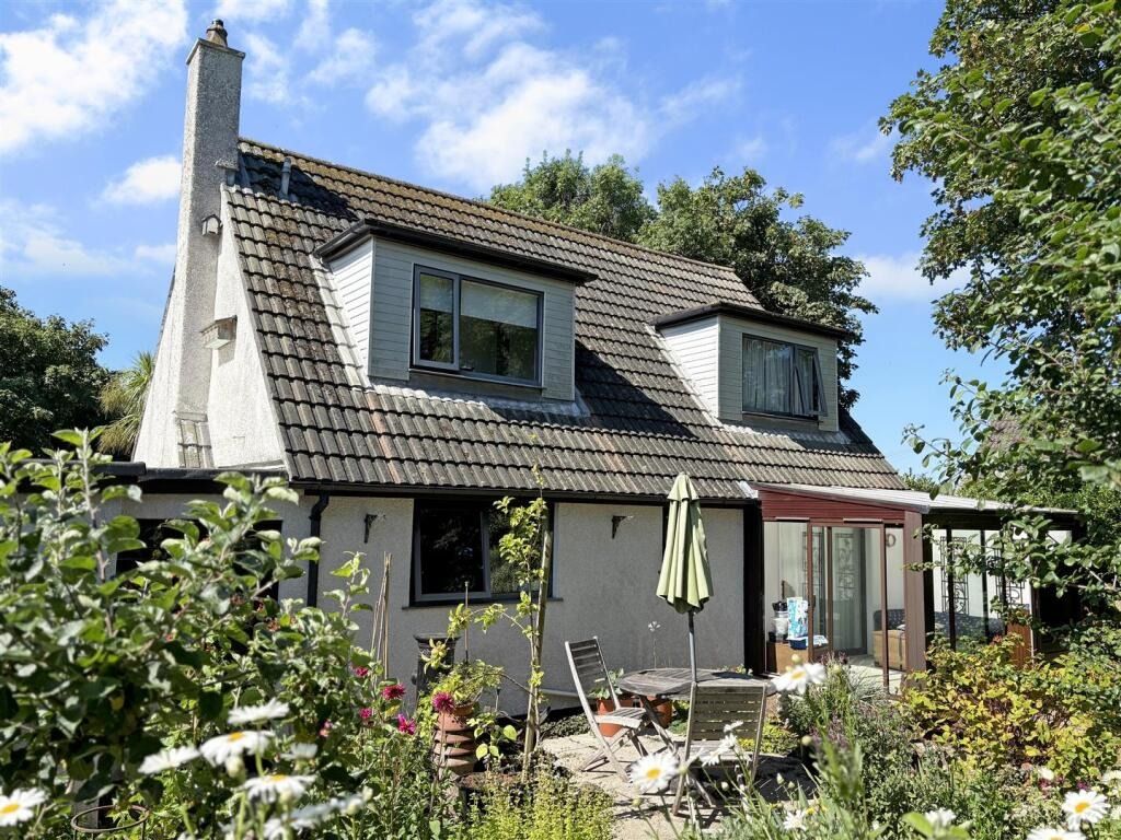 Property photo 1 of 27 5201881