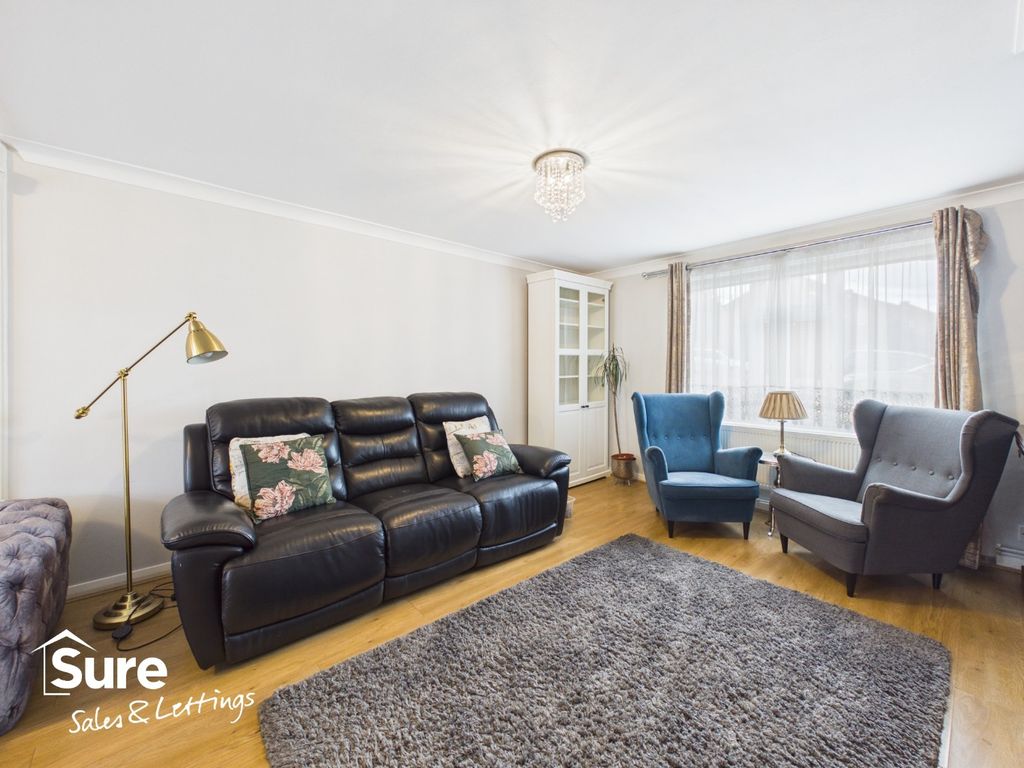 Property photo 3 of 26 5571186