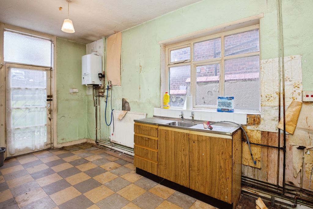 Property photo 3 of 13 Photo