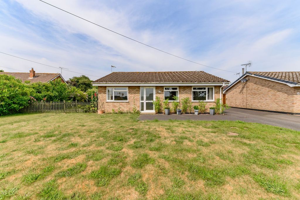 Property photo 1 of 24