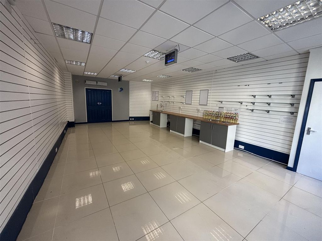 Property photo 2 of 9 Image00008.Jpeg