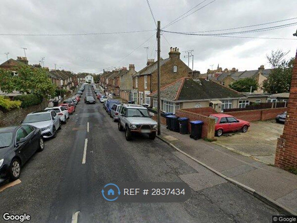 Property photo 1 of 8