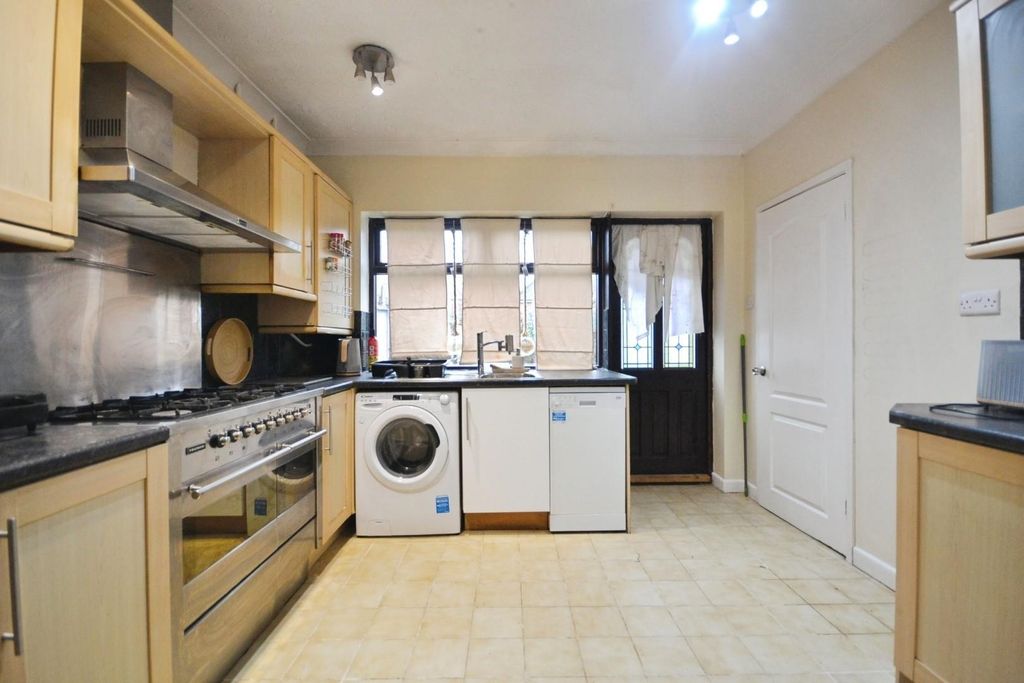 Property photo 2 of 13 58Bac85E-Dsc_0019.Jpg