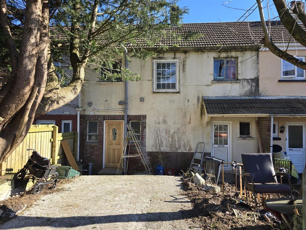 Property photo 1 of 16 Front Aspect