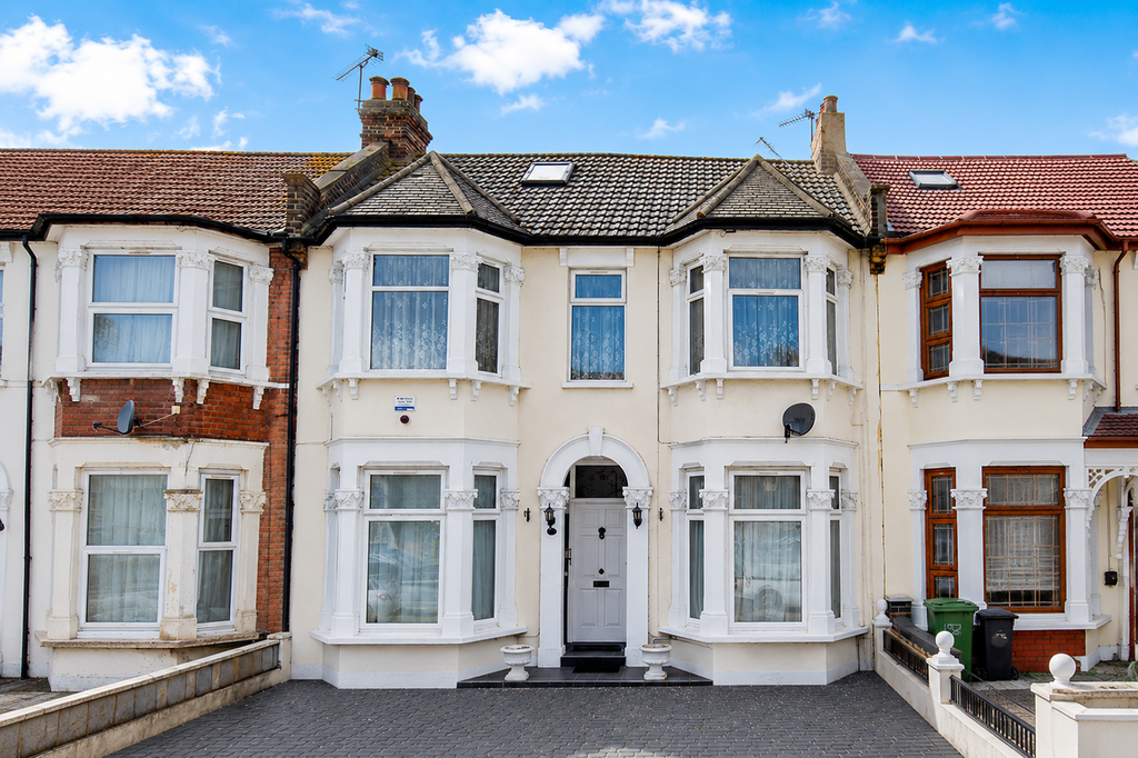 Property photo 1 of 4 Front Image Otm Ready