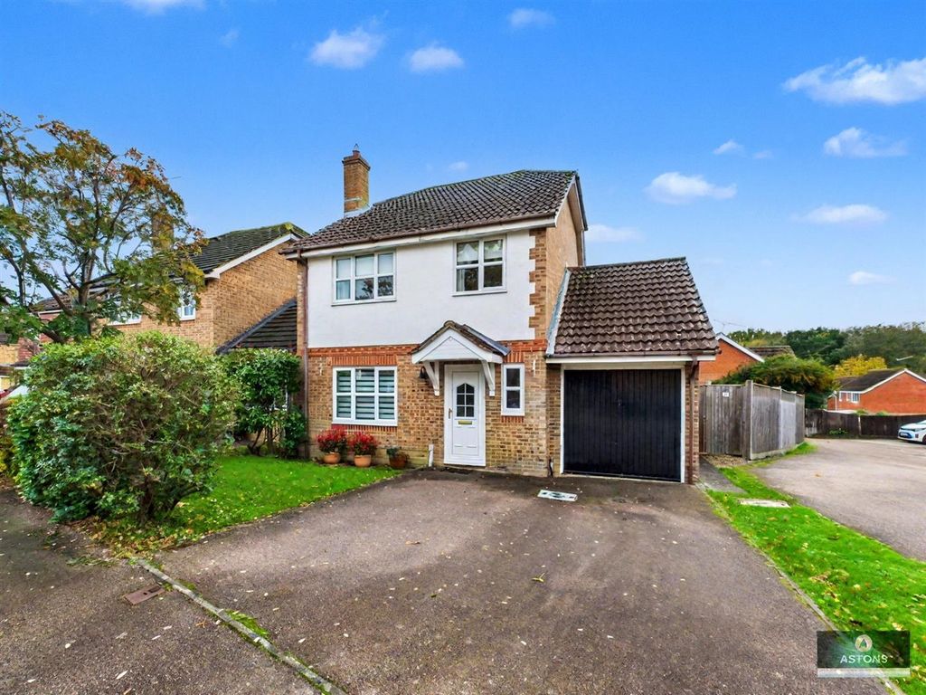 Property photo 1 of 18 Cam04622G0-Pr0102-Still024.Jpg