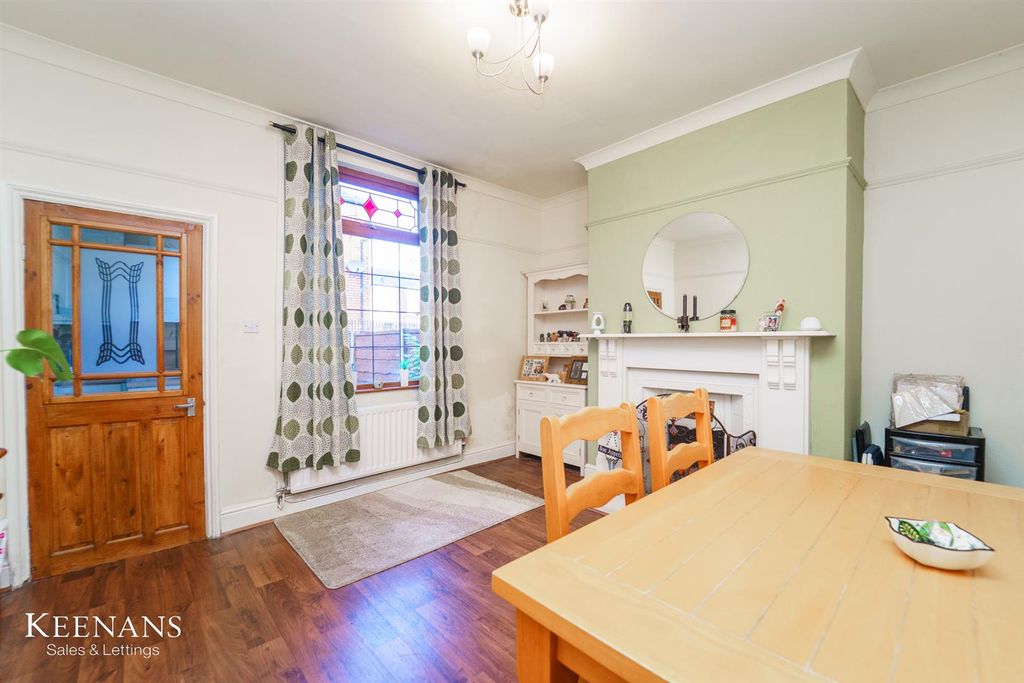 Property photo 3 of 18 3.Jpg