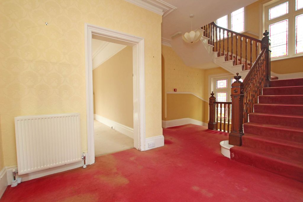 Additional image 12 of 5 bed flat for saleGrassington Road, Eastbourne BN20