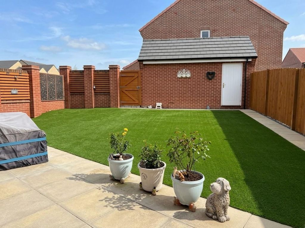 Property photo 3 of 22