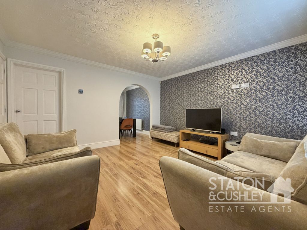 Property photo 2 of 29