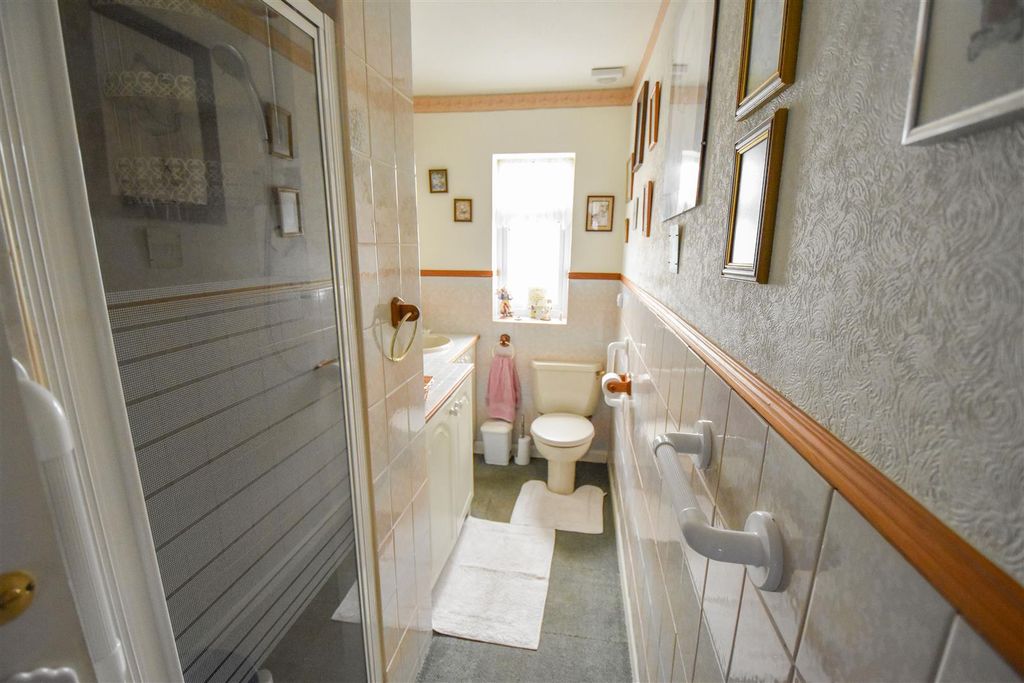Additional image 13 of 3 bed detached house for saleFrog Street, Kelvedon Hatch, Brentwood CM15