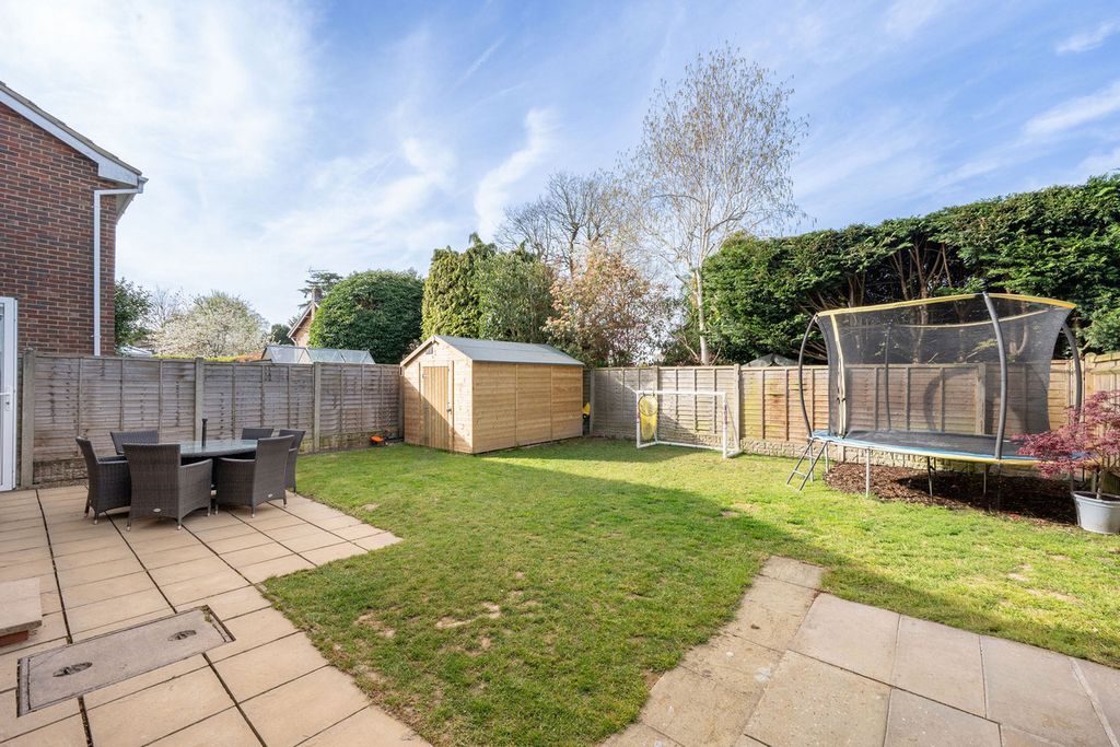 Property photo 2 of 18